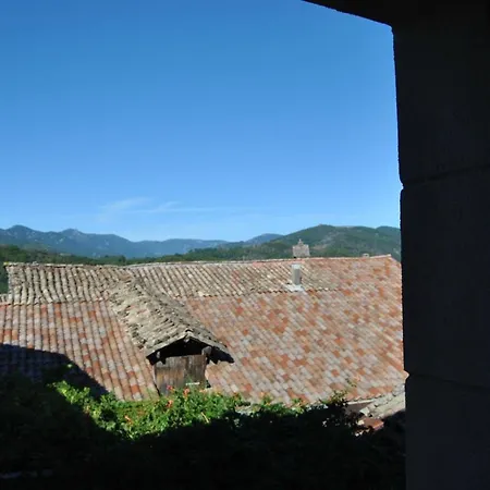 Guest house Maison D'Hotes Chez Milou *